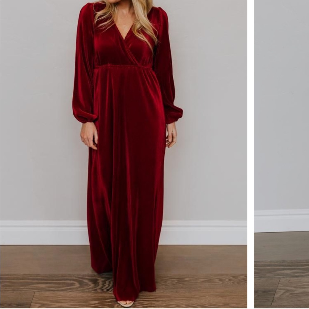 Venus Scarlet Pleated Maxi Dress Size Large